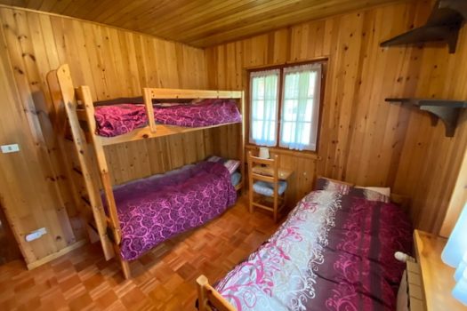 Chalet in stile valdostano con verde e posto auto coperto unica nel suo genere