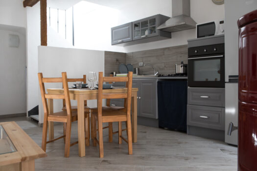 APPARTAMENTO COME NUOVO CON 2 CAMERE